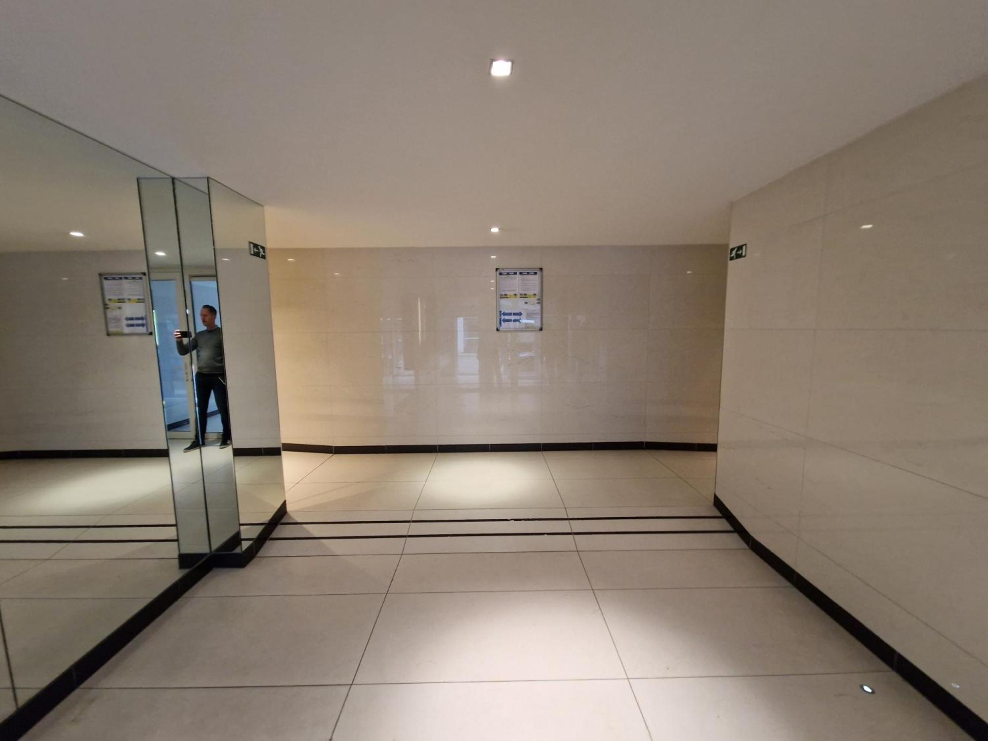 Luxueus, Ruim Appartement Op 350M Van Het Strand Oostende Exterior foto