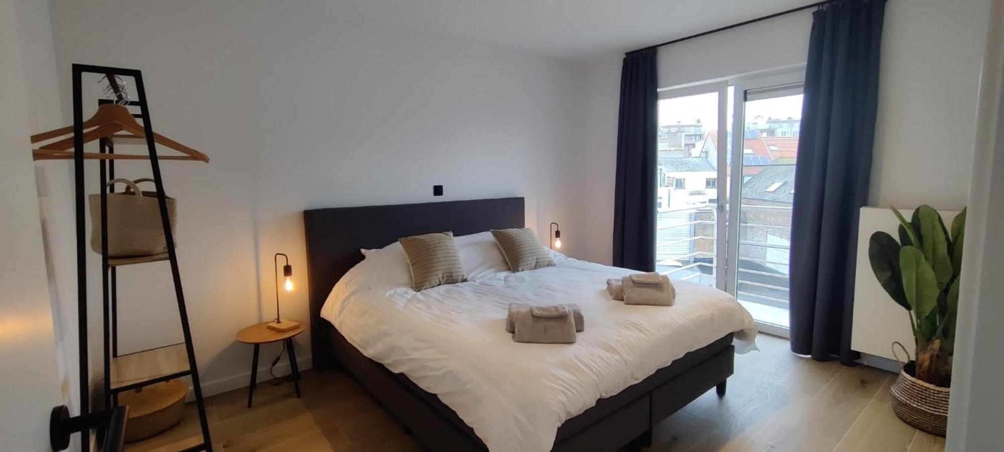 Luxueus, Ruim Appartement Op 350M Van Het Strand Oostende Exterior foto